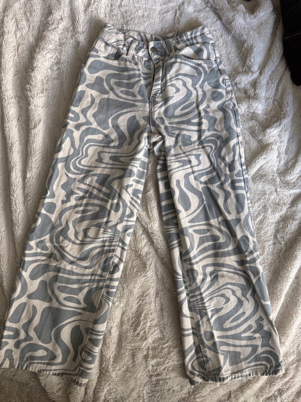 Girls White & Blue Retro Patterned Wide-Leg Jeans